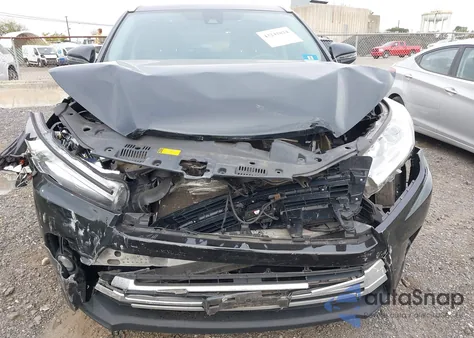 2018 Toyota Highlander Xle from USA, damaged, VIN 5TDJZRFH6JS559269